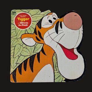 Disney's Tigger and Winnie-the-Pooh – Vintage Golden Shape Book